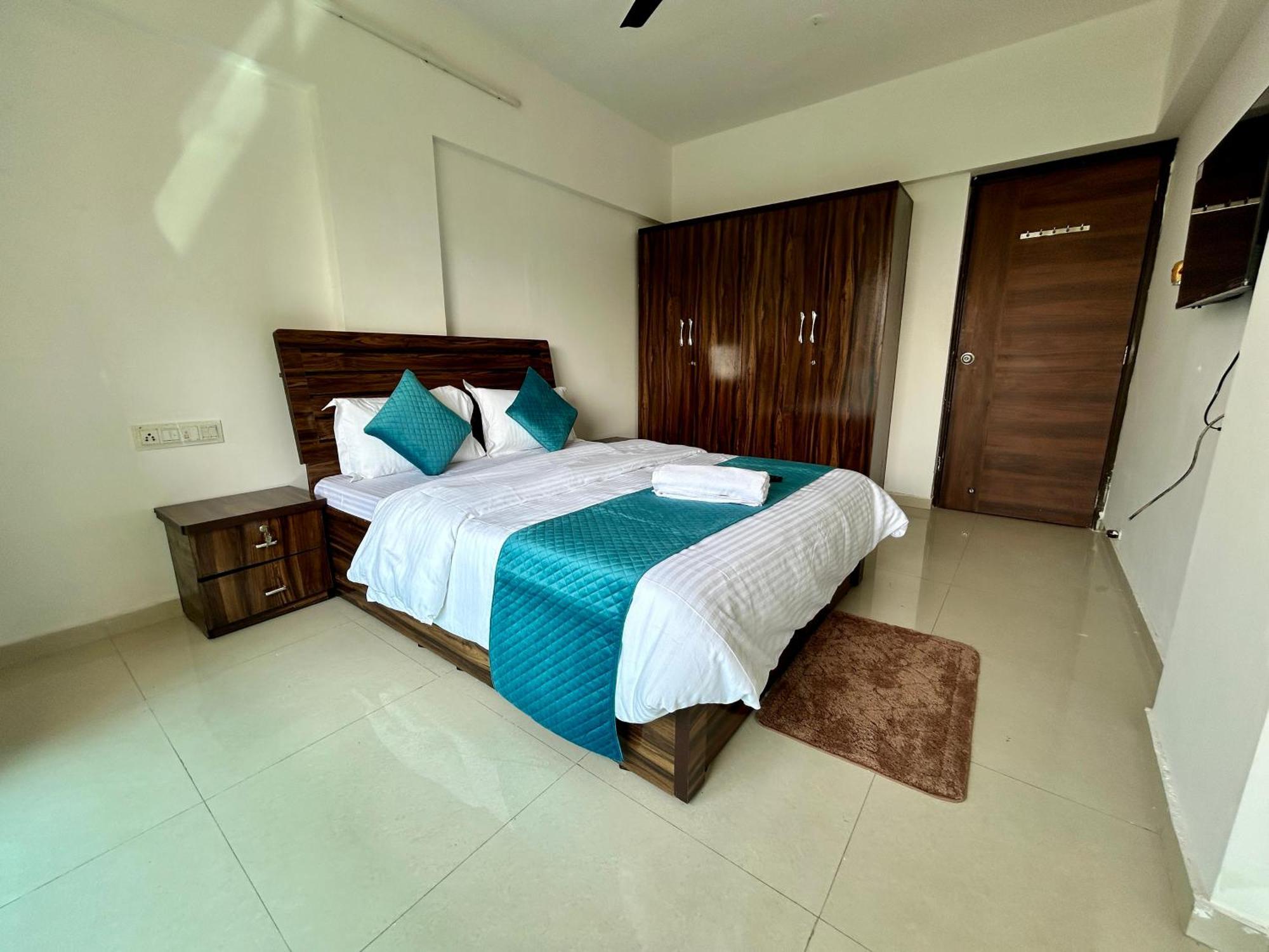 Zenith Homes - Boomerang Suites Мумбай Екстериор снимка